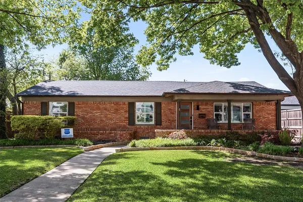 $4,100 | 9911 Hurley Way, Dallas, TX 75220
