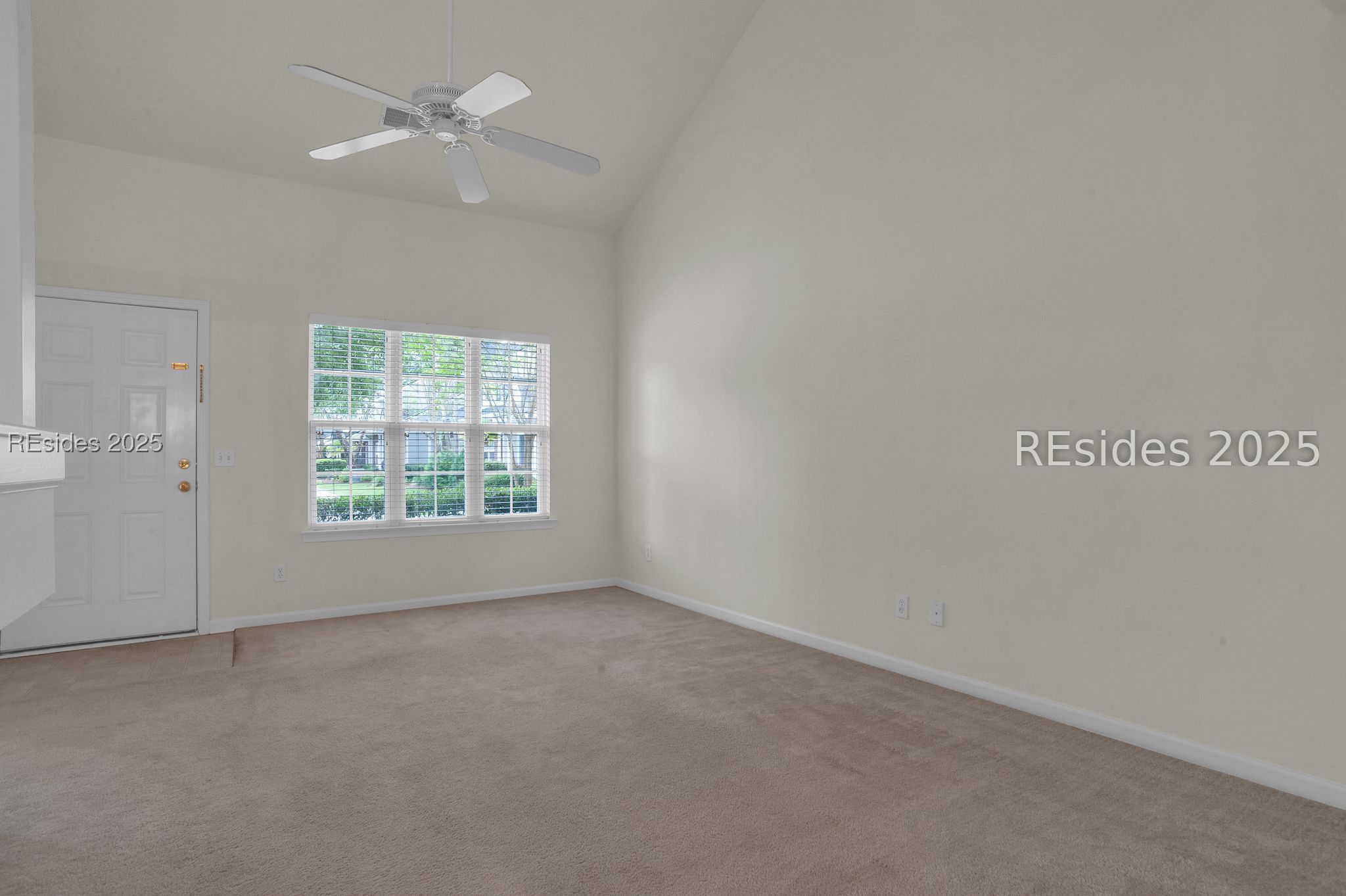 270 West Square Bluffton, SC 29910 - Photo 12 of 50 Living Space