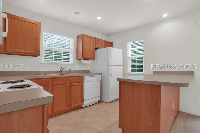 $299,000 | 270 West Square, Bluffton, SC 29910