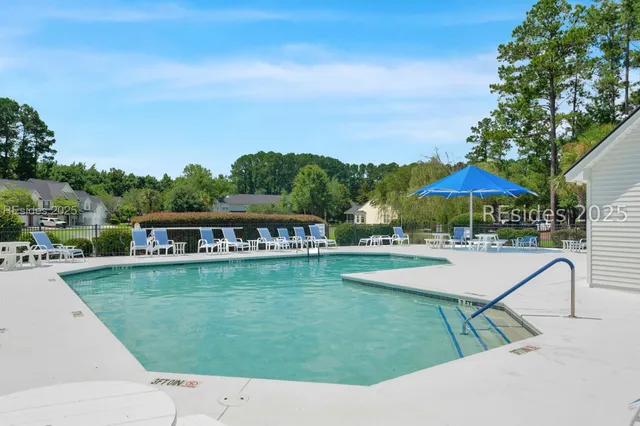 $299,000 | 270 West Square, Bluffton, SC 29910