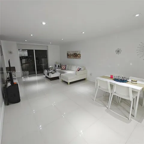 $208,000 | 2750 Northeast 183rd Street, Unit 301, Aventura, FL 33160