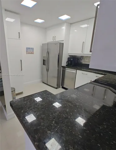 $208,000 | 2750 Northeast 183rd Street, Unit 301, Aventura, FL 33160