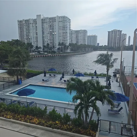 $208,000 | 2750 Northeast 183rd Street, Unit 301, Aventura, FL 33160