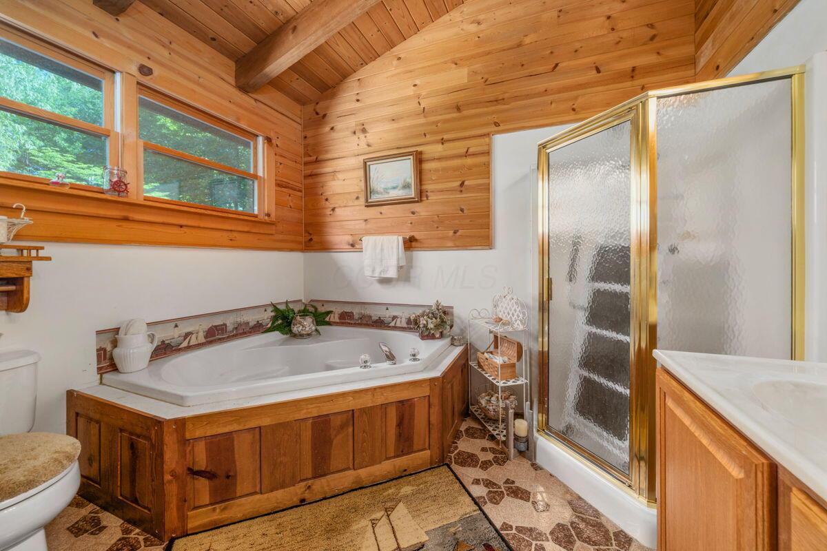 16472 Kreashbaum Road Rockbridge, OH 43149 - Photo 44 of 145 44-web-or-mls-DSC09615
