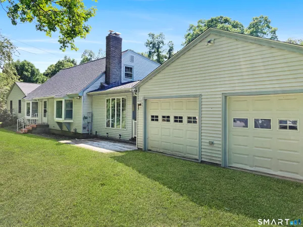 $584,900 | 137 Ference Road, Ashford, CT 06278