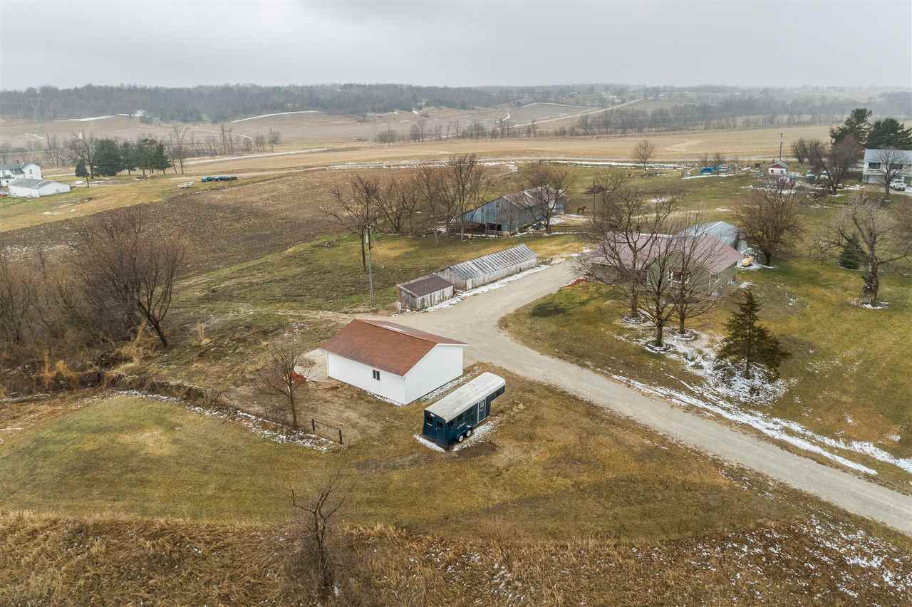 3398 55th Street Trail Center Point, IA 52213 - Photo 3 of 43 Gallery Image 3