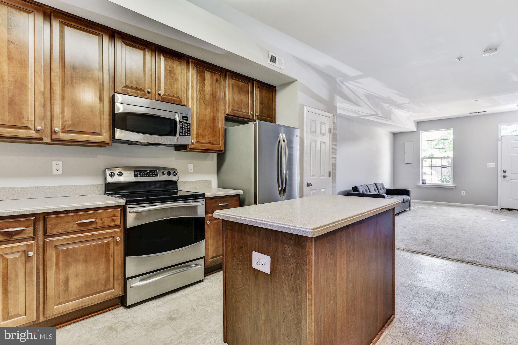 641 Tivoli Road Frederick, MD 21703 - Photo 8 of 43 Eat-In Kitchen