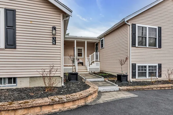 $820,000 | 34 Venice Road, Methuen, MA 01844