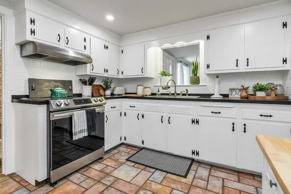 $820,000 | 34 Venice Road, Methuen, MA 01844