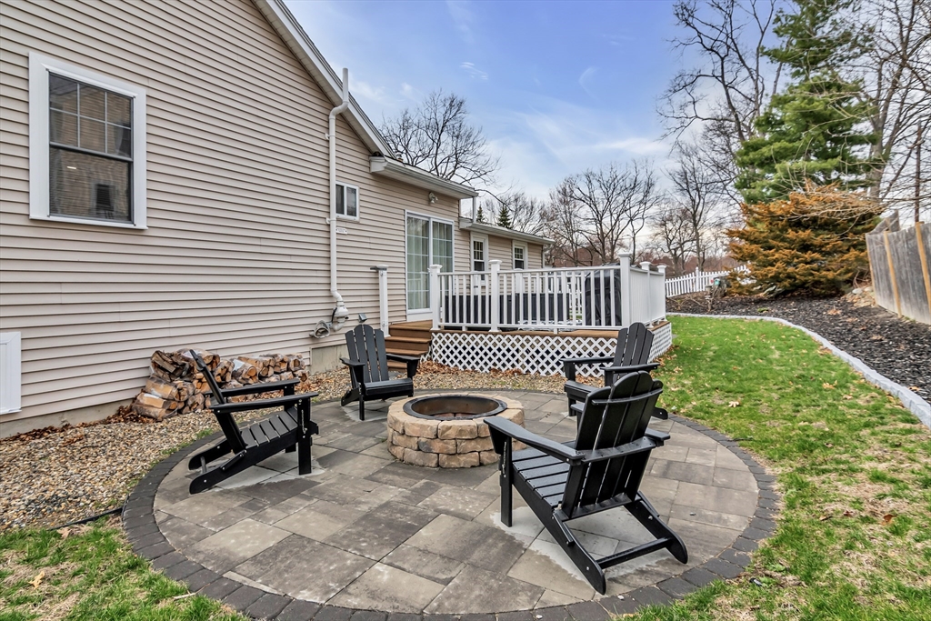 34 Venice Road Methuen, MA 01844 - Photo 37 of 42