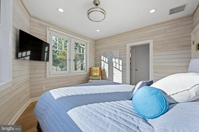 $5,575,000 | 1710 Bay Avenue, Lewes, DE 19958