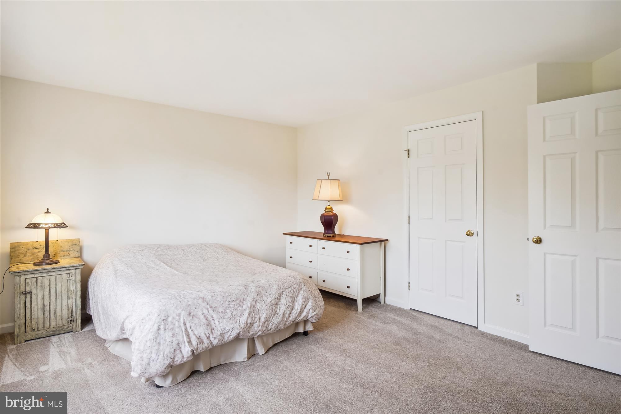 16901 Hoskinson Road Poolesville, MD 20837 - Photo 38 of 71 Bedroom