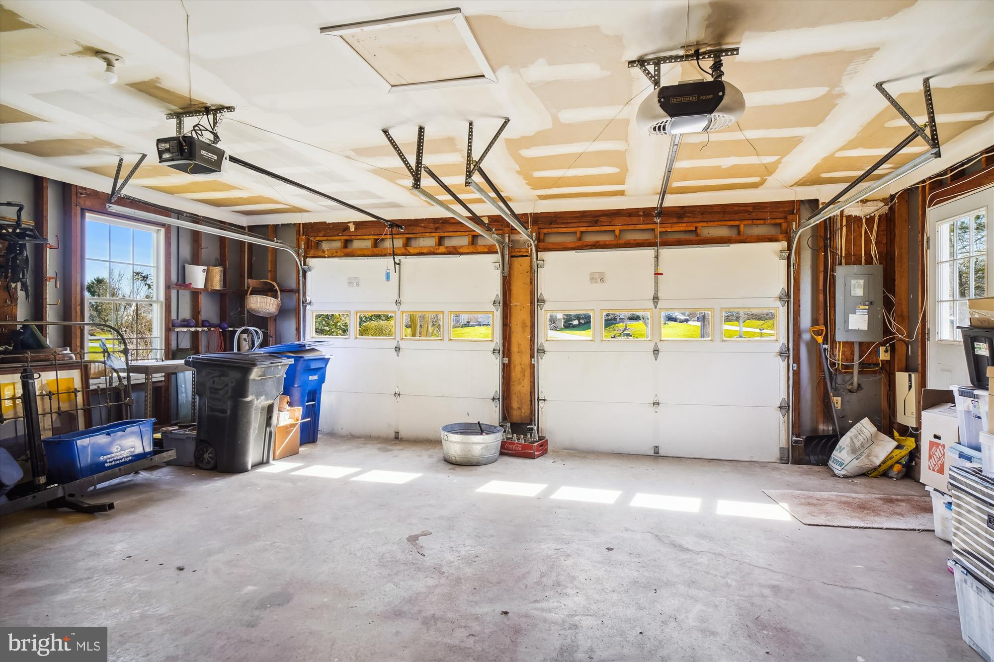 16901 Hoskinson Road Poolesville, MD 20837 - Photo 71 of 71 Garage