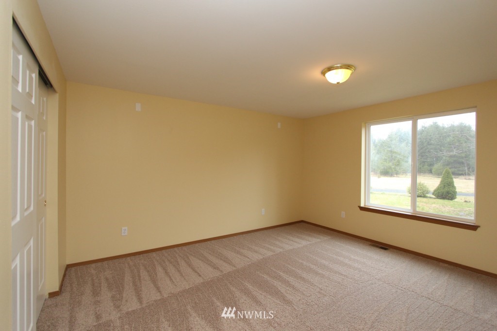 488 Harmon Road Chehalis, WA 98532 - Photo 11 of 25