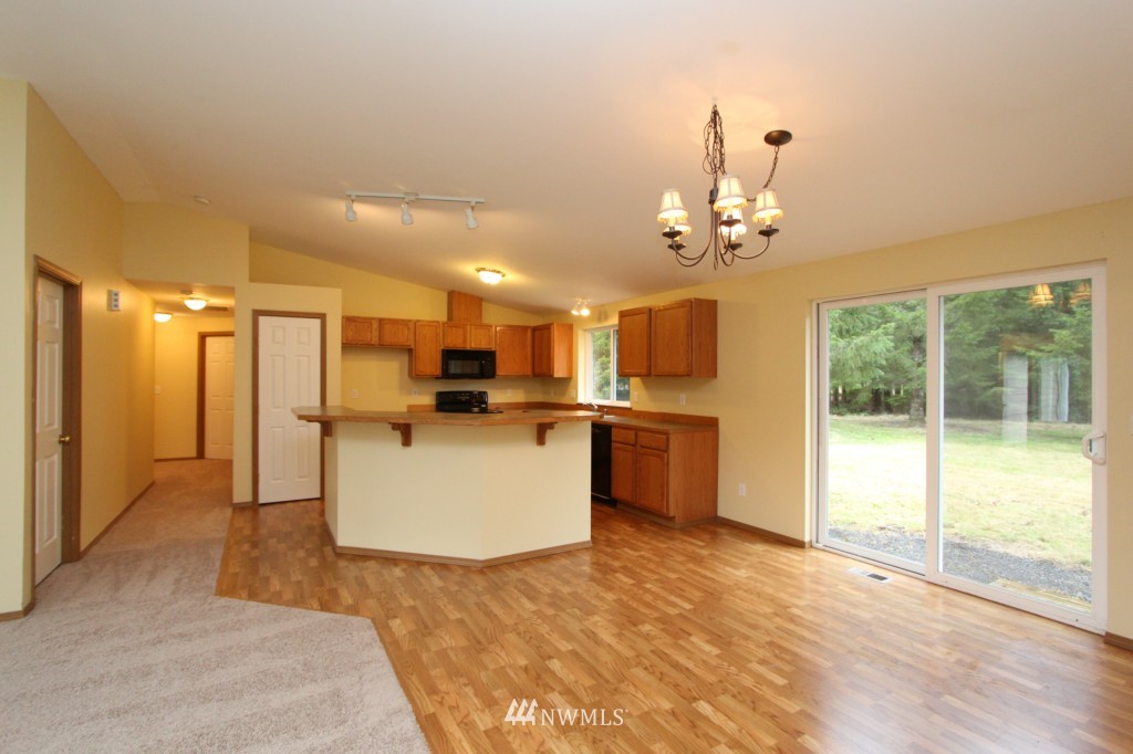 488 Harmon Road Chehalis, WA 98532 - Photo 4 of 25