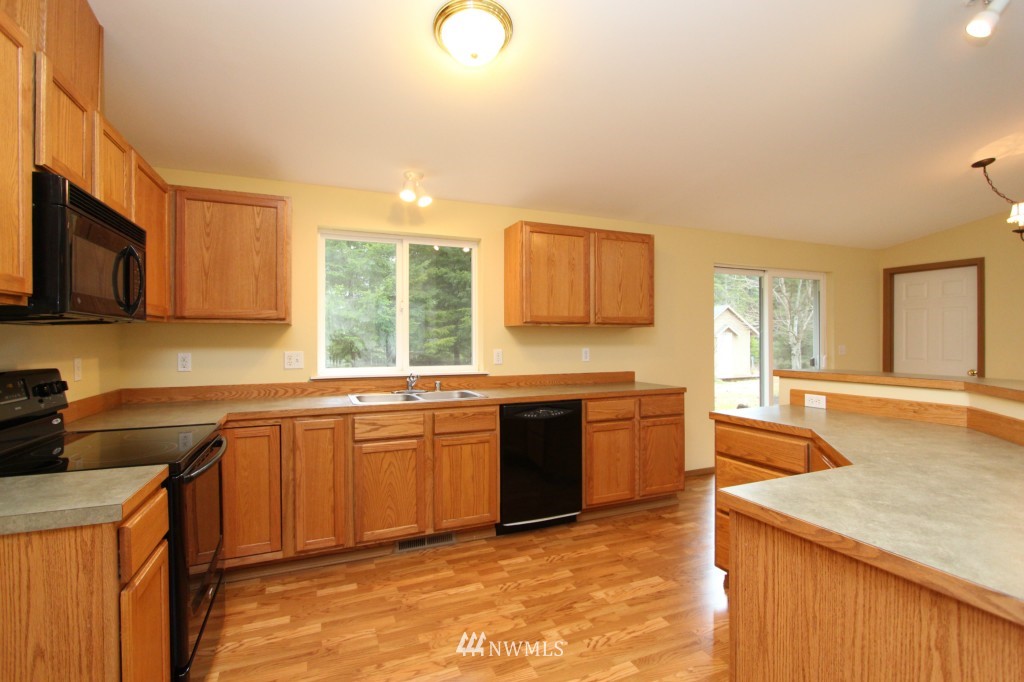 488 Harmon Road Chehalis, WA 98532 - Photo 7 of 25