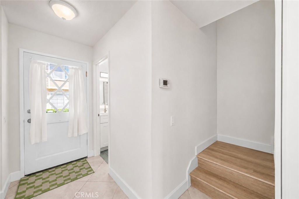 47 Fox, Unit 27 Irvine, CA 92614 - Photo 12 of 32