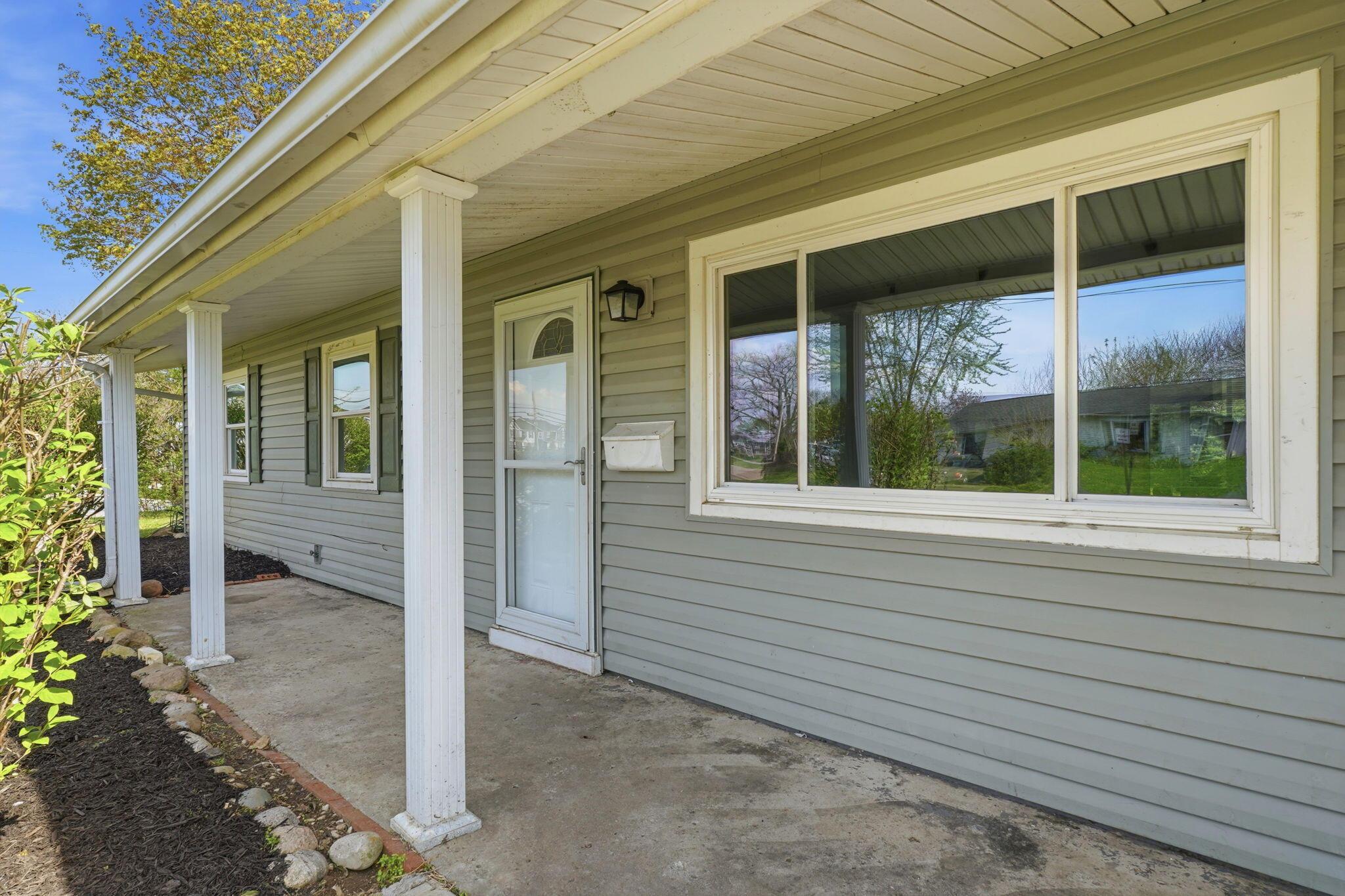 6-web-or-mls-5100-edgeview-rd