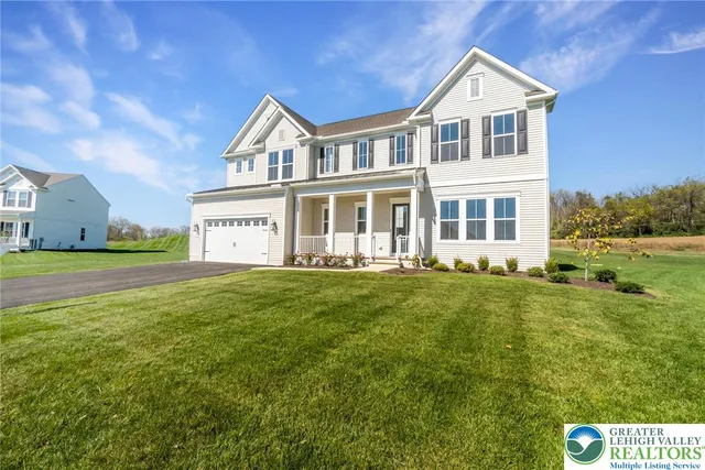 $954,990 | 6871 Smith Court, Unit LOT 35/12/0, Bethlehem, PA 18017