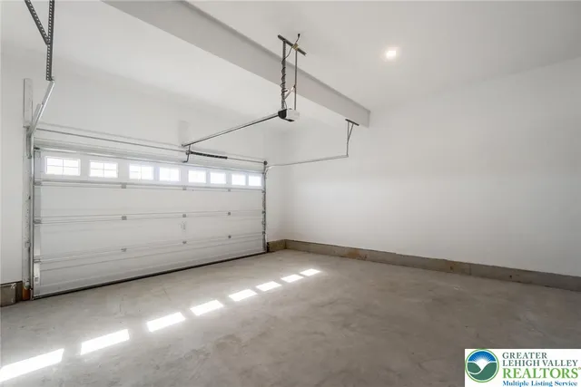 $954,990 | 6871 Smith Court, Unit LOT 35/12/0, Bethlehem, PA 18017