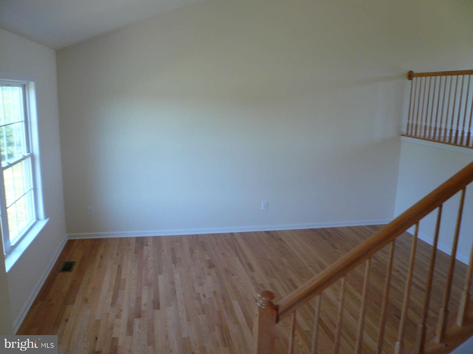 Old Love Point Road Stevensville, MD 21666 - Photo 19 of 30 Living Room