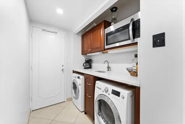 $7,200 | 1200 South Ocean Boulevard, Unit 3A, Boca Raton, FL 33432