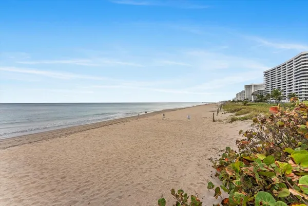 $7,200 | 1200 South Ocean Boulevard, Unit 3A, Boca Raton, FL 33432