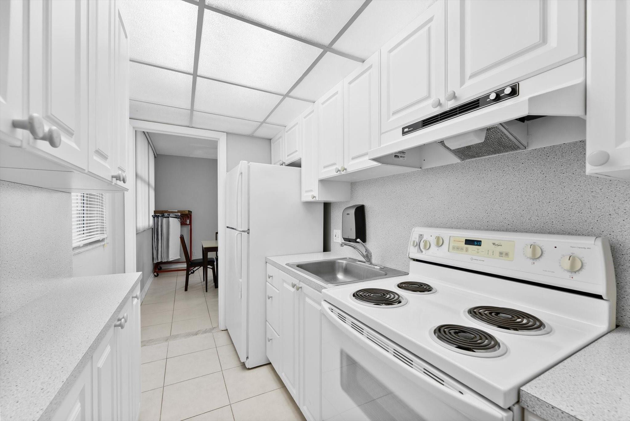 1200 South Ocean Boulevard, Unit 3A Boca Raton, FL 33432 - Photo 49 of 52 Photo 49