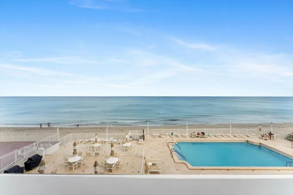 $7,200 | 1200 South Ocean Boulevard, Unit 3A, Boca Raton, FL 33432