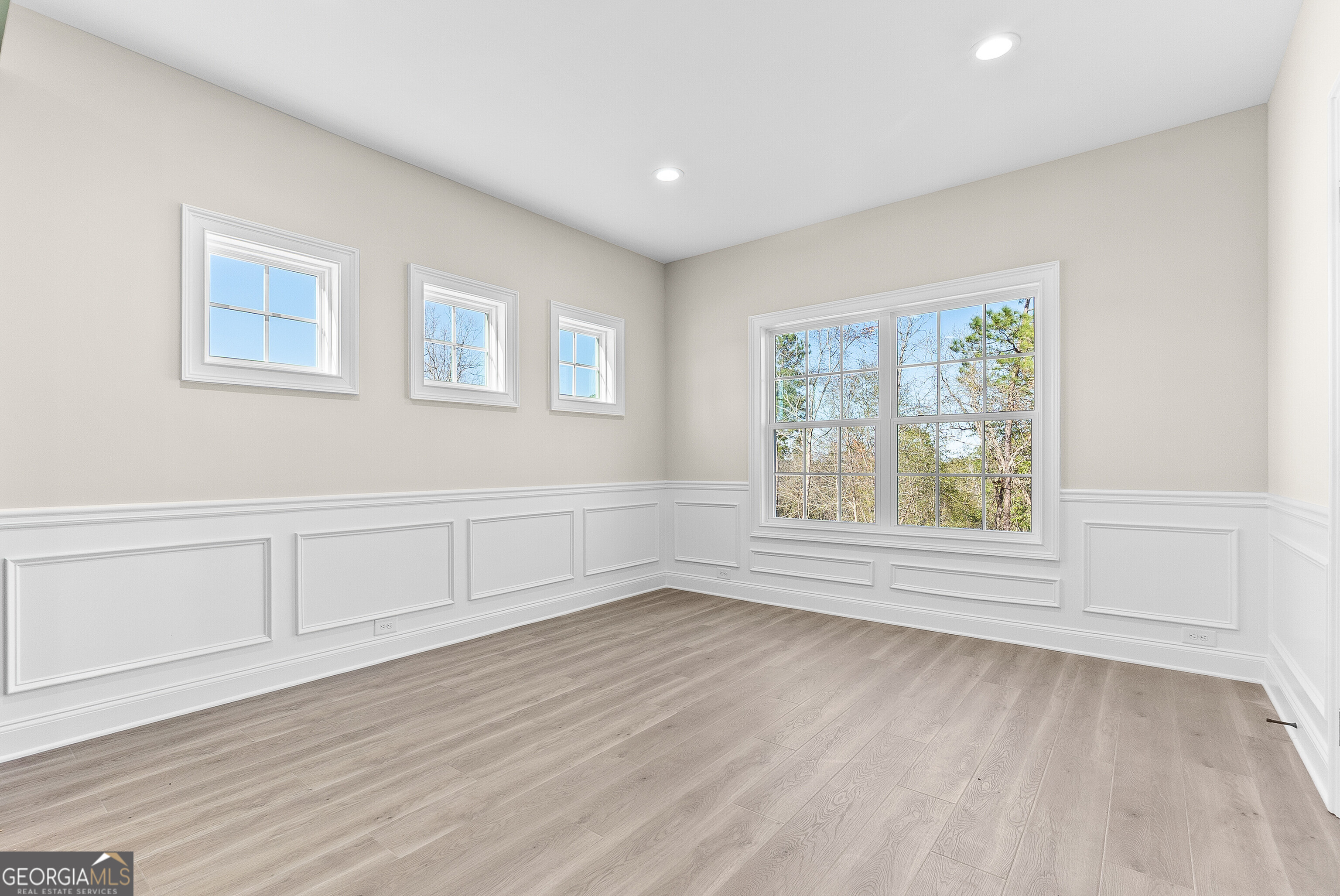310 Air View Drive Warner Robins, GA 31093 - Photo 28 of 66 wooden floor in an empty room with a window