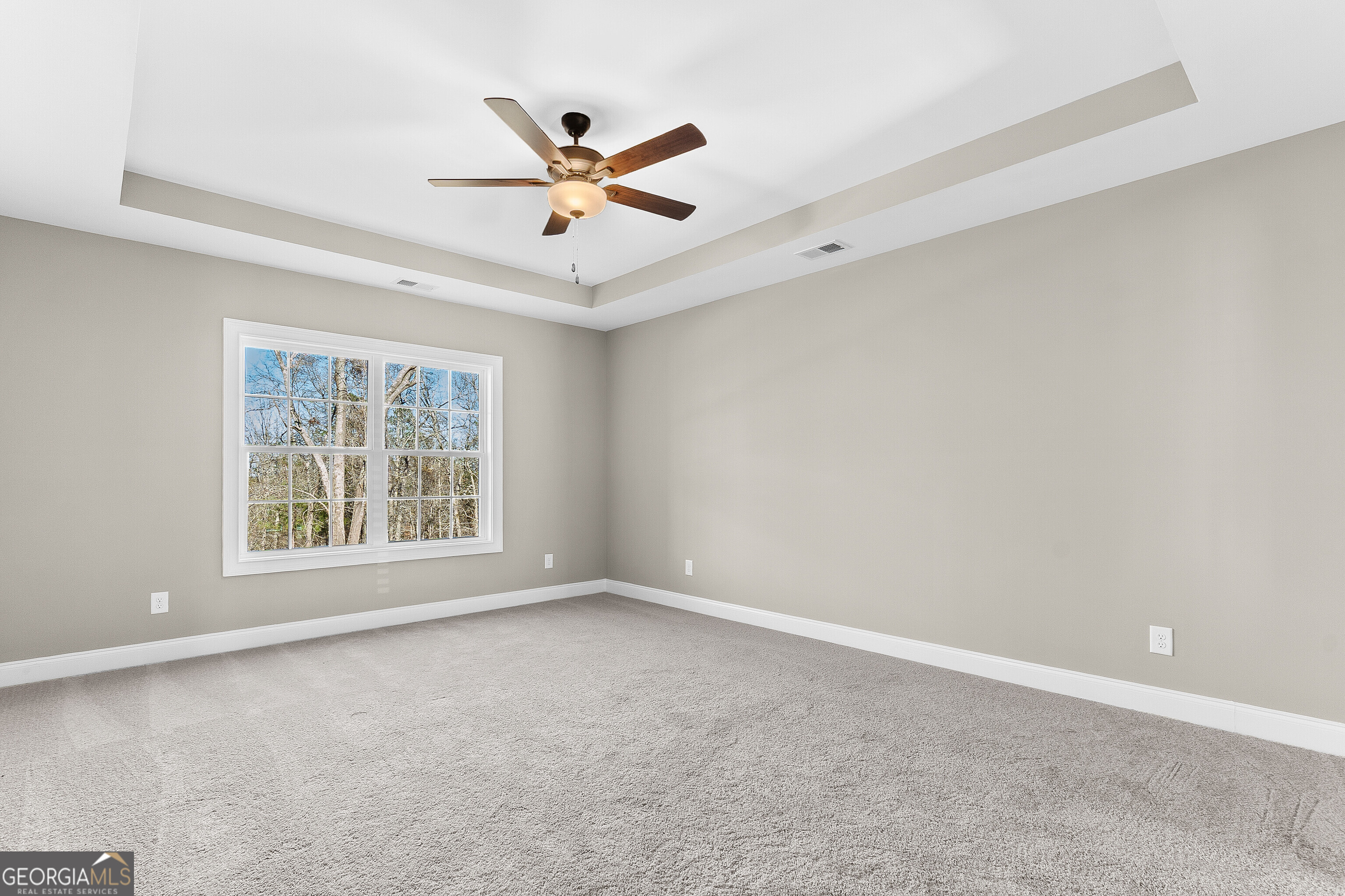 310 Air View Drive Warner Robins, GA 31093 - Photo 33 of 66 a view of an empty room with a window