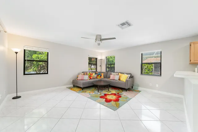 $770,000 | 3136 Peachtree Circle, Davie, FL 33328
