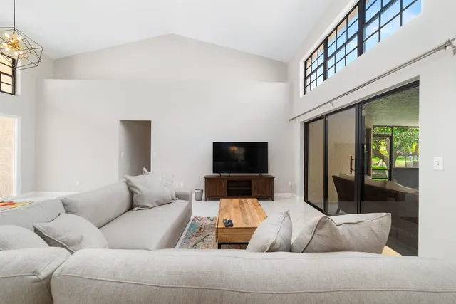 $770,000 | 3136 Peachtree Circle, Davie, FL 33328