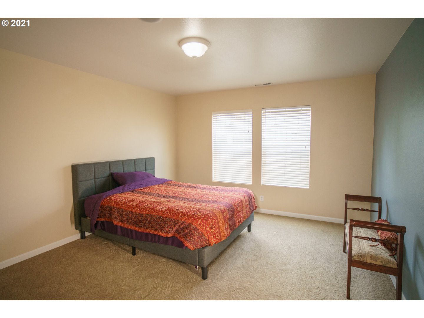 1622 Riley Lane Eugene, OR 97402 - Photo 14 of 23 Gallery Image 14