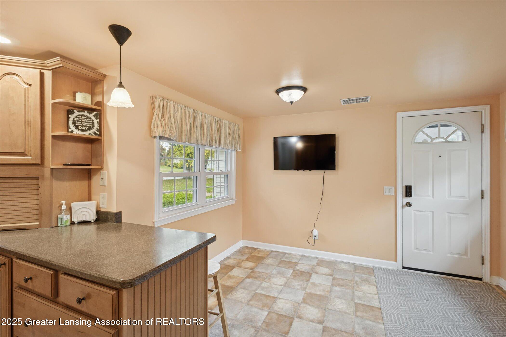 7937 Carlson Road Lansing, MI 48917 - Photo 21 of 62 17-7937-Carlson-Rd-Lansing-MI-48917-Wind