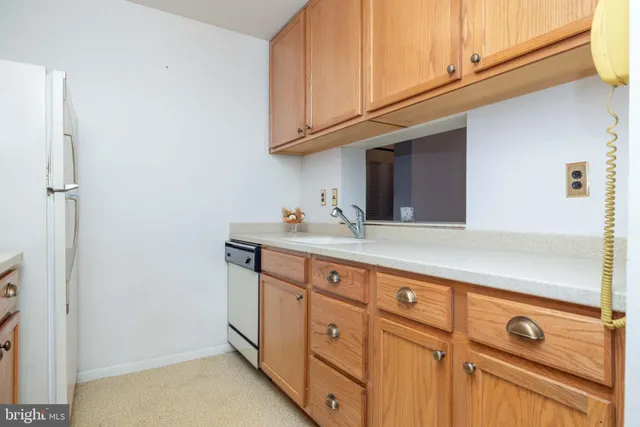 $179,900 | 10 Atram Hall, Dover, DE 19904