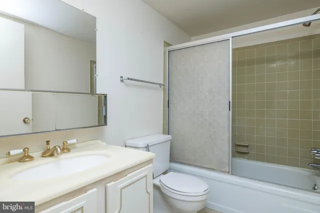 $179,900 | 10 Atram Hall, Dover, DE 19904