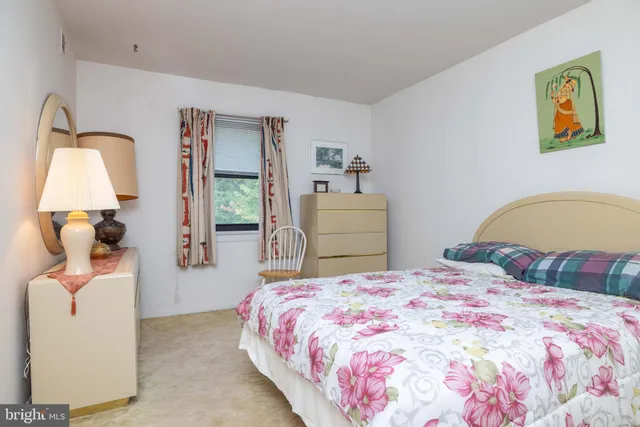 $179,900 | 10 Atram Hall, Dover, DE 19904