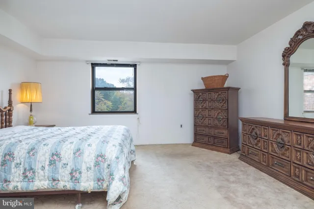 $179,900 | 10 Atram Hall, Dover, DE 19904