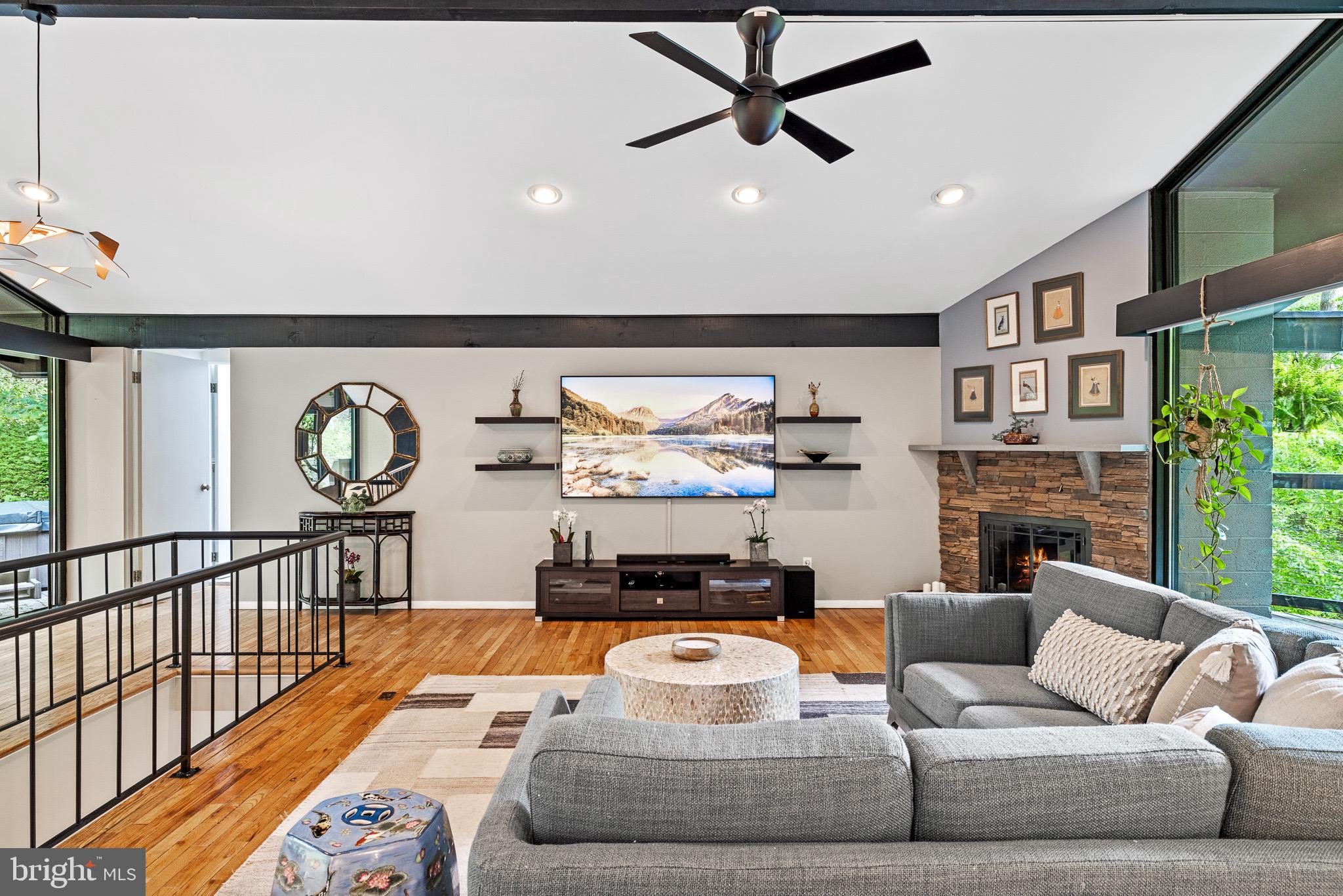 660 Jeffrey Lane Wayne, PA 19087 - Photo 3 of 38