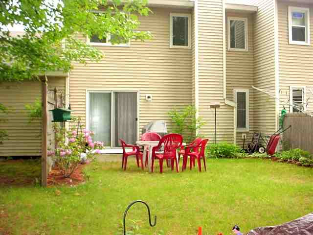 2060 Rosedale Way Guilderland, NY 12303 - Photo 11 of 12 Photo 11