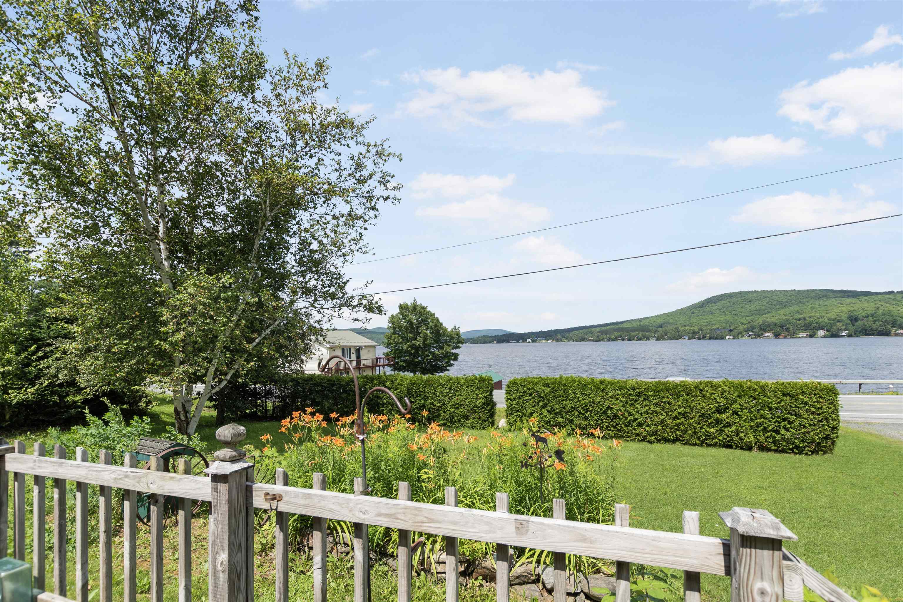 4485 Highway 114 Canaan, VT 05903 - Photo 2 of 30