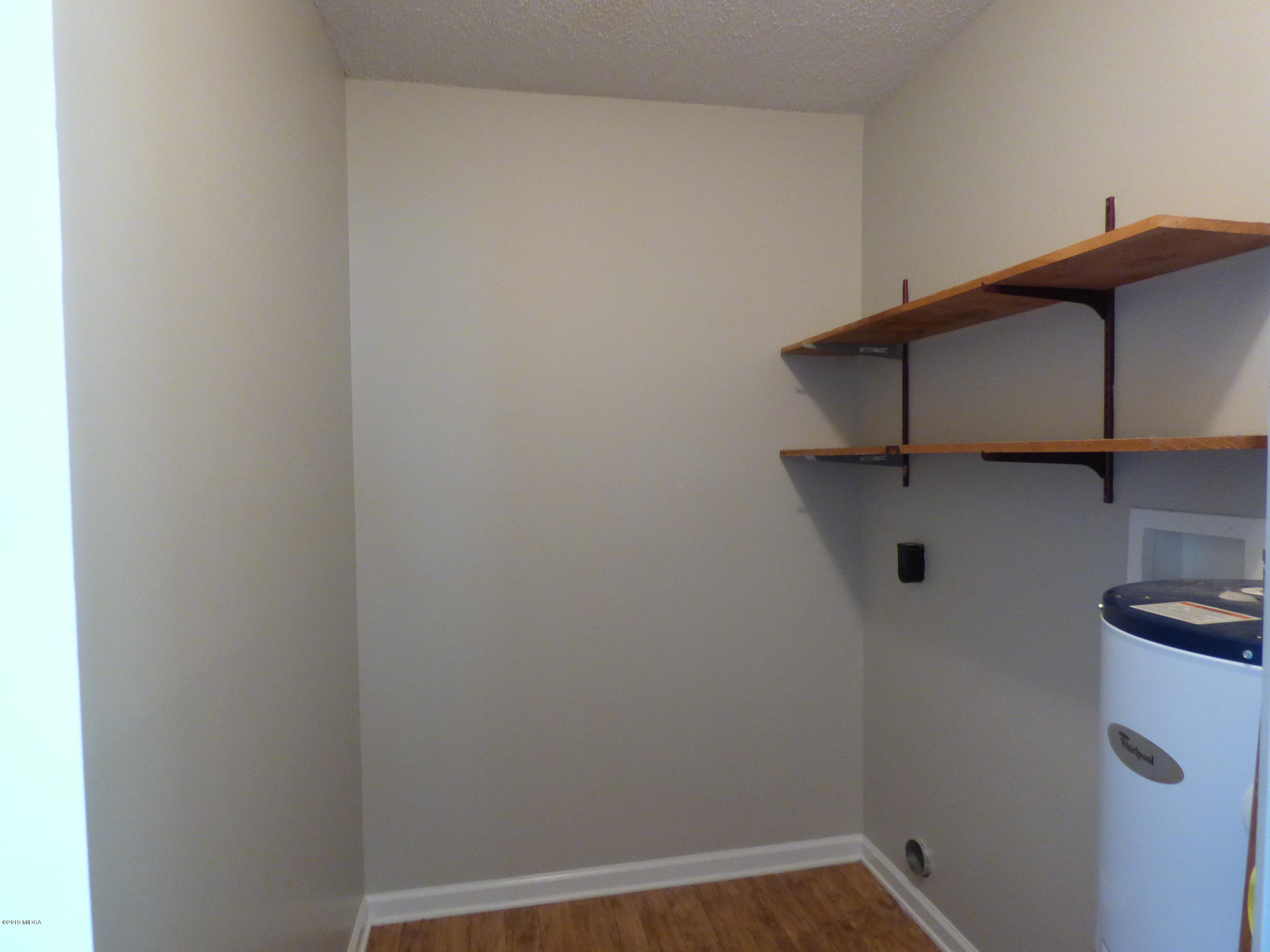 2924 Hester Road Macon, GA 31217 - Photo 10 of 22 7