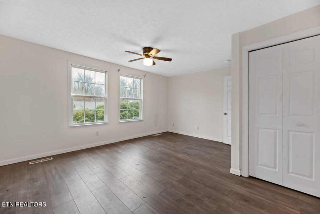 102 Lawton Road Oak Ridge, TN 37830 - Photo 6 of 20 Lwtn102 (24)