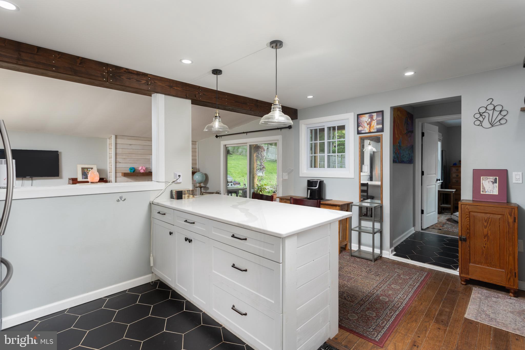 48 Jacobs Creek Road Ewing, NJ 08628 - Photo 20 of 44 Gallery Image 20
