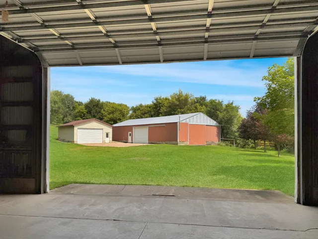 $595,000 | 2676 140th Street, Garvin, MN 56132