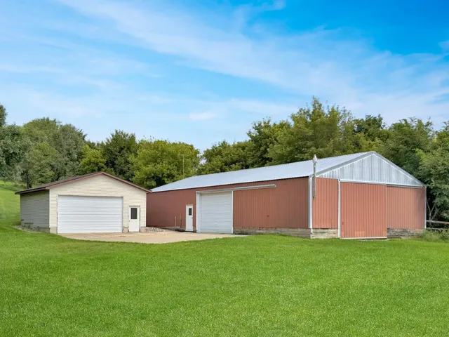 $595,000 | 2676 140th Street, Garvin, MN 56132