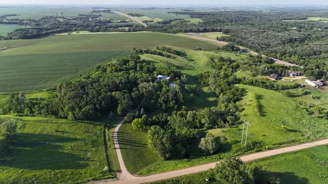 $595,000 | 2676 140th Street, Garvin, MN 56132