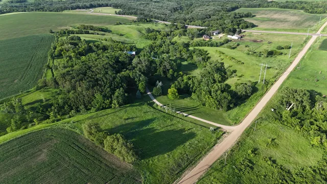 $595,000 | 2676 140th Street, Garvin, MN 56132