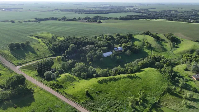 $595,000 | 2676 140th Street, Garvin, MN 56132